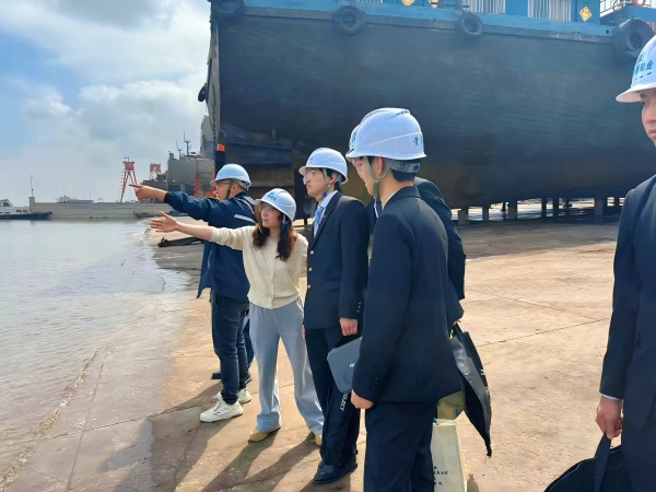 ����������ϵ��֯ѧ��������ʡ��ɳ��ɫ���ܴ�����ҵ���ؿ�չ�����е�˼����ʵ����ѧ�